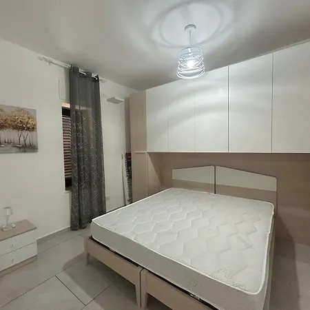 Rivabella Apartment *